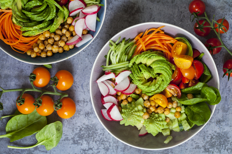 O que é Raw Food? Descubra os benefícios da dieta baseada em comida crua